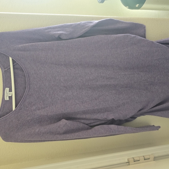 Liz Lange Purple Maternity Top - Size L, Soft & Comfy! - Picture 1 of 4